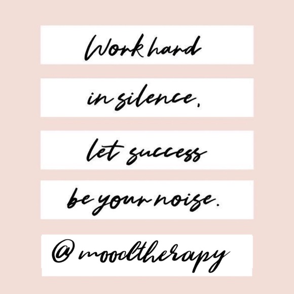 (S) AMERICAN BAZI Moto Style Distressed Denim Joggers with Zipper Knee Detailing - Picture 11 of 11